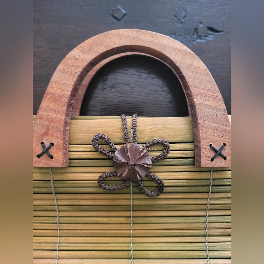 Handmade Bamboo Clutch Purse - Picture 4 of 5